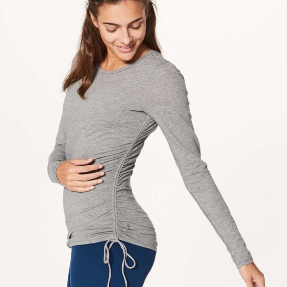 lululemon athletica Tops - Lululemon Cinch It Long Sleeve Heathered Medium Grey Sz 4 NWT
